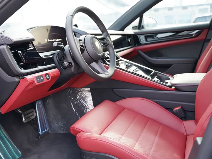 Фото 9 - Porsche Panamera