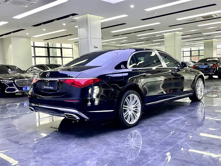 Фото 6 - Mercedes-Benz Maybach S-Class