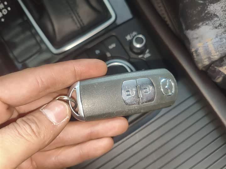 Фото 9 - Mazda CX-4