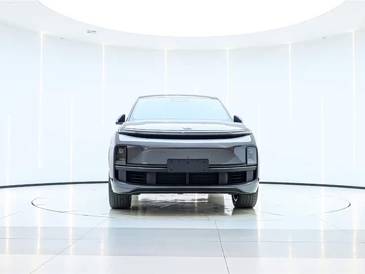 Фото 7 - LiXiang L8