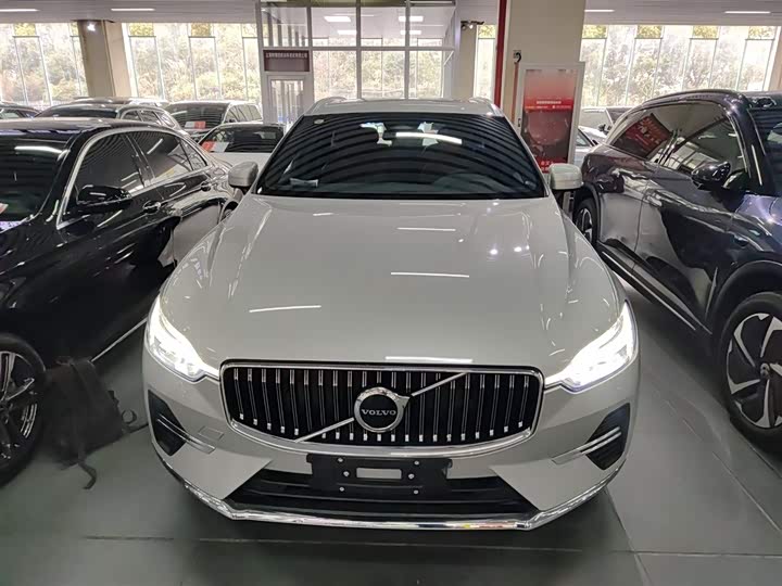 Фото 3 - Volvo XC60