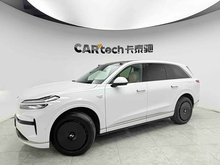 Фото 2 - Nio Onvo L90