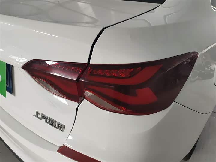 Фото 8 - Chevrolet Monza