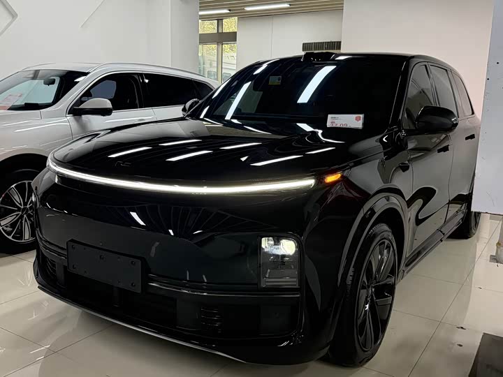 Фото 1 - LiXiang L9