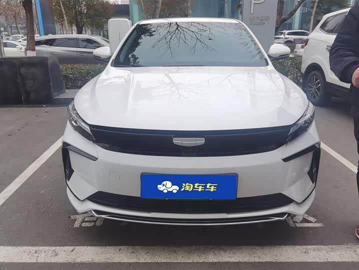 Фото 2 - Geely Emgrand L Hi·P Hybrid