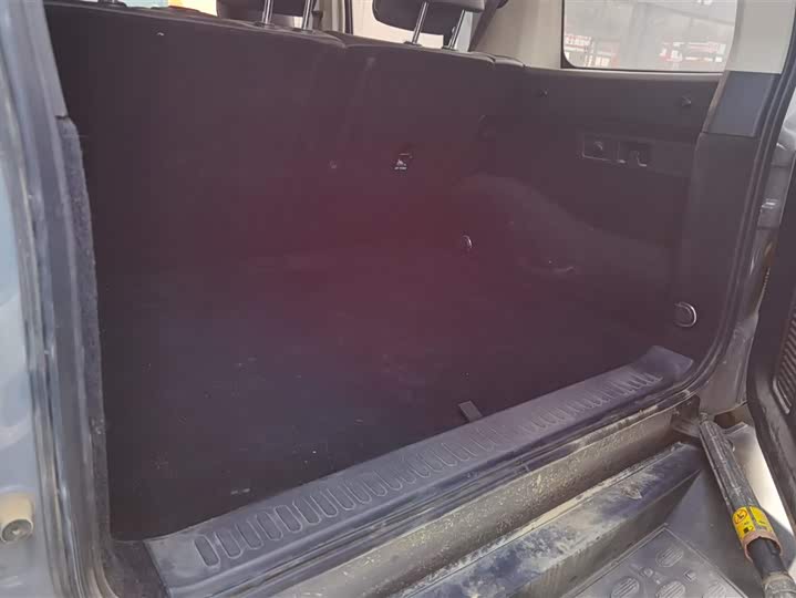 Фото 4 - Tank 300