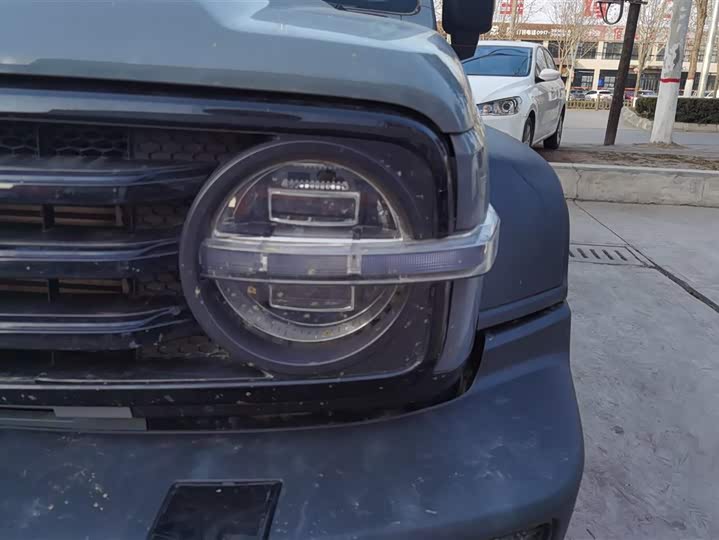 Фото 5 - Tank 300