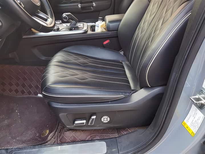 Фото 9 - Tank 300