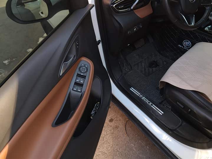 Фото 7 - Buick Encore GX