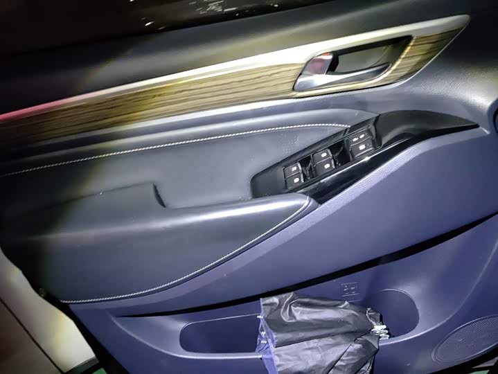 Фото 7 - GAC Trumpchi M8