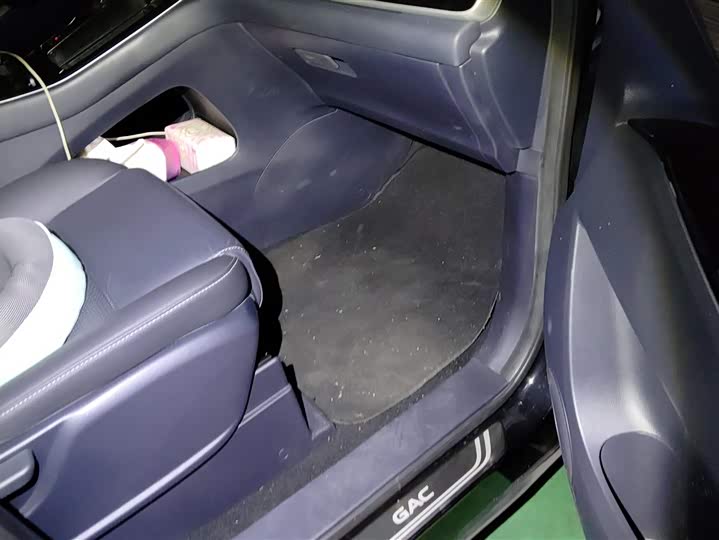 Фото 8 - GAC Trumpchi M8