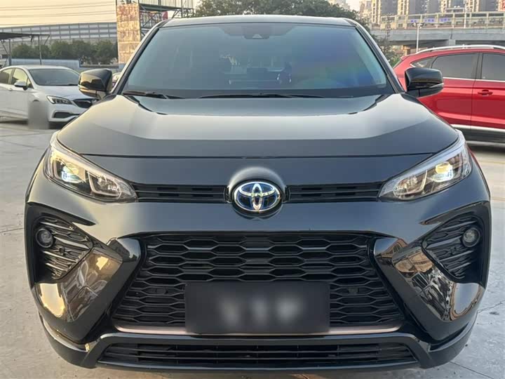 Фото 6 - Toyota Wildlander