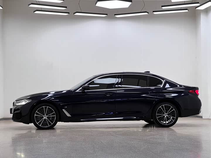 Фото 4 - BMW 5 Series