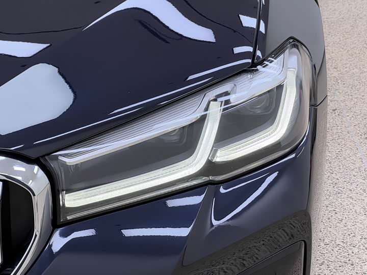 Фото 8 - BMW 5 Series