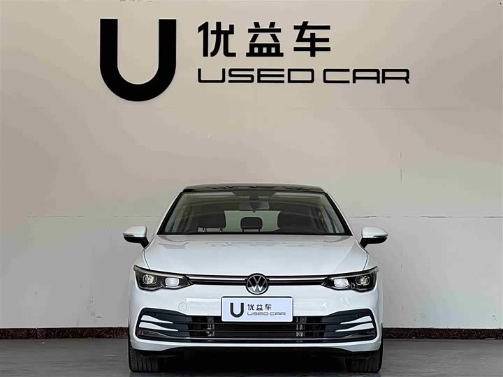 Фото 2 - Volkswagen Golf