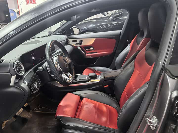 Фото 4 - Mercedes-Benz CLA-Class AMG