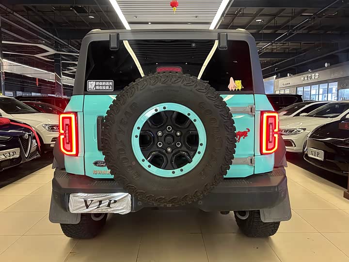 Фото 9 - Ford Bronco