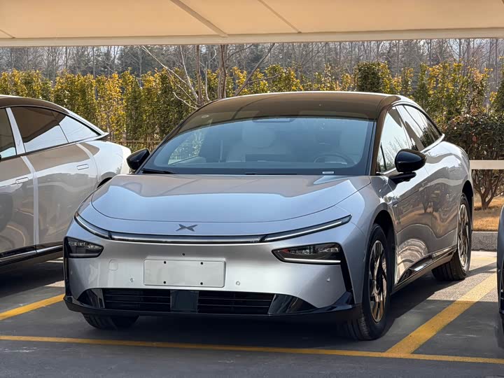 Фото 1 - XPeng P7