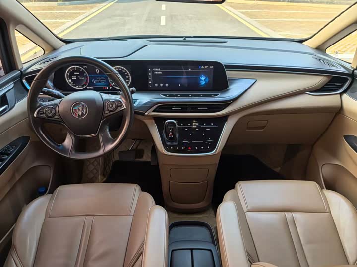 Фото 8 - Buick GL8 ES