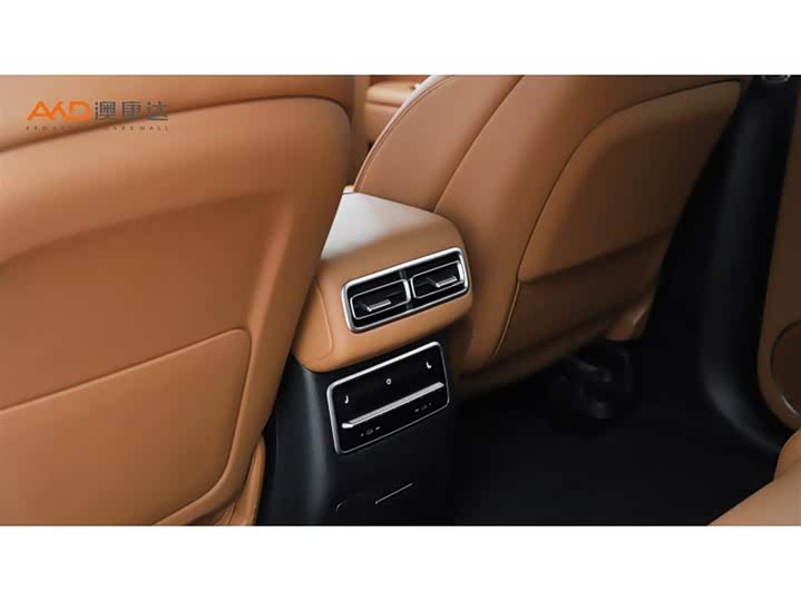 Фото 9 - LiXiang L7