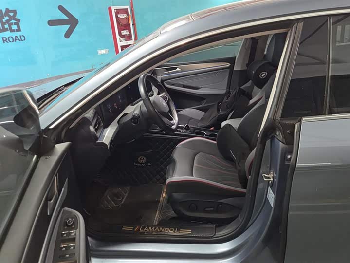 Фото 9 - Volkswagen Lamando L