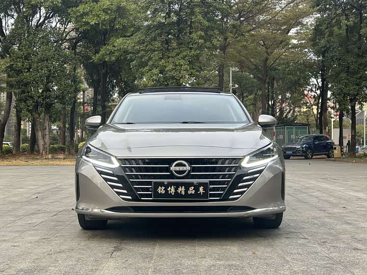 Фото 2 - Nissan Teana