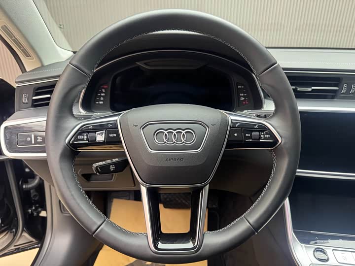 Фото 6 - Audi A7