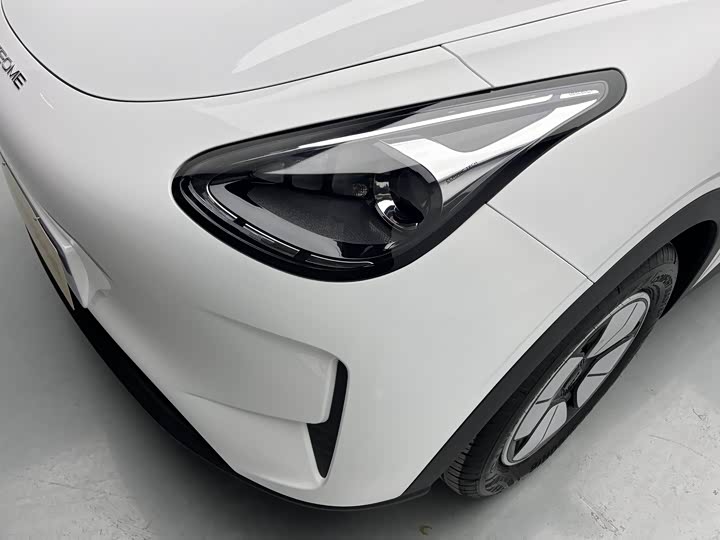 Фото 7 - Geely Galaxy Geome