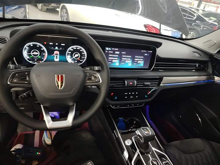 Фото 9 - Hongqi HS5