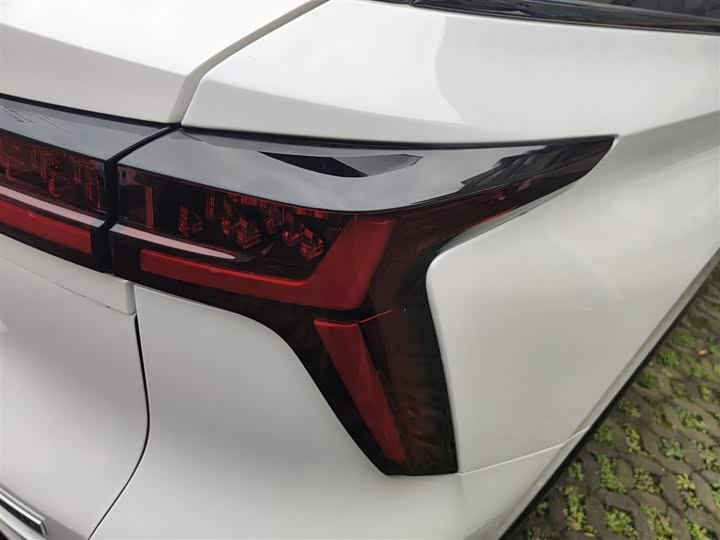 Фото 8 - Changan CS75 Plus