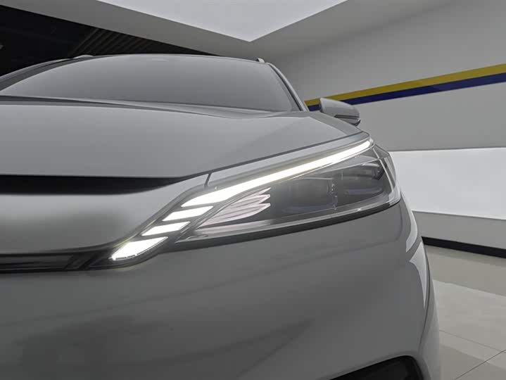 Фото 5 - BYD Yuan Plus