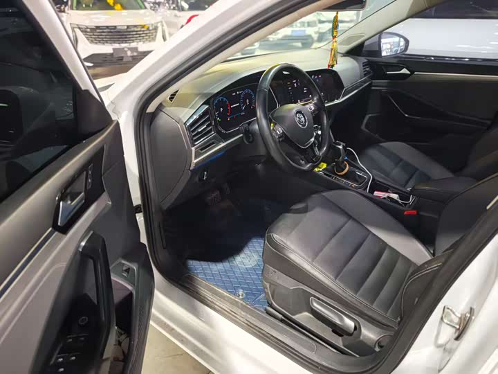 Фото 7 - Volkswagen Sagitar L