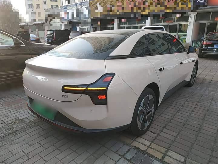 Фото 7 - XPeng Mona M03