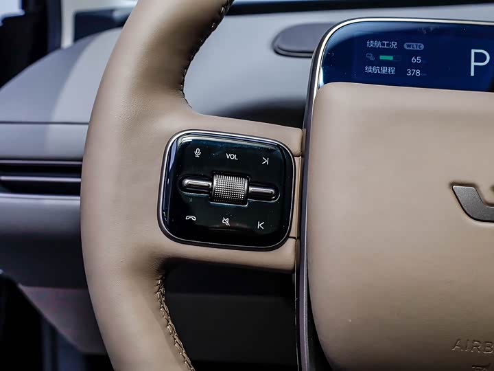 Фото 7 - LiXiang i8