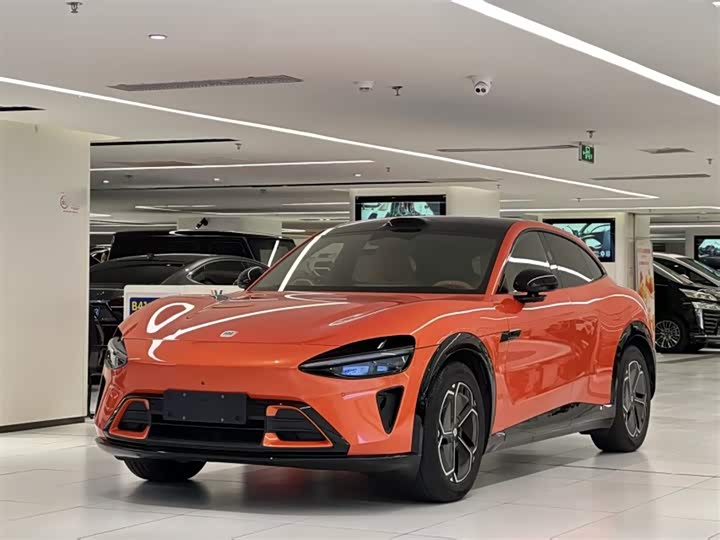 Фото 1 - Xiaomi YU7