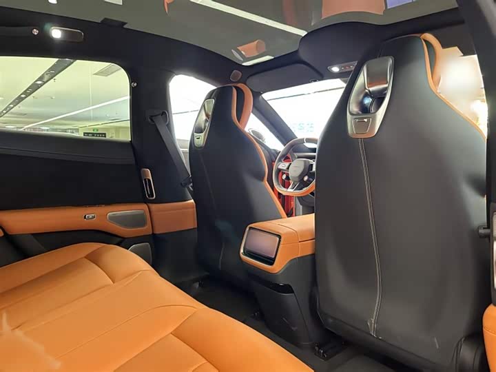 Фото 4 - Xiaomi YU7