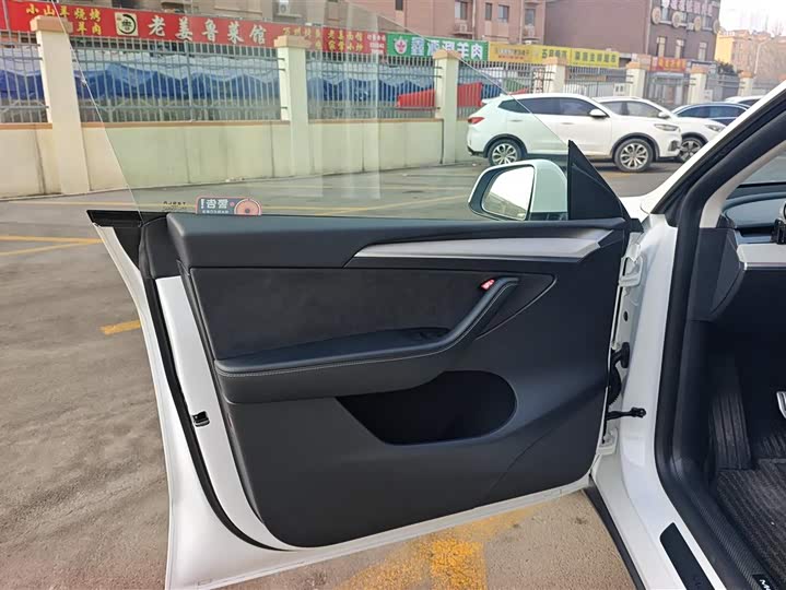 Фото 7 - Tesla Model Y