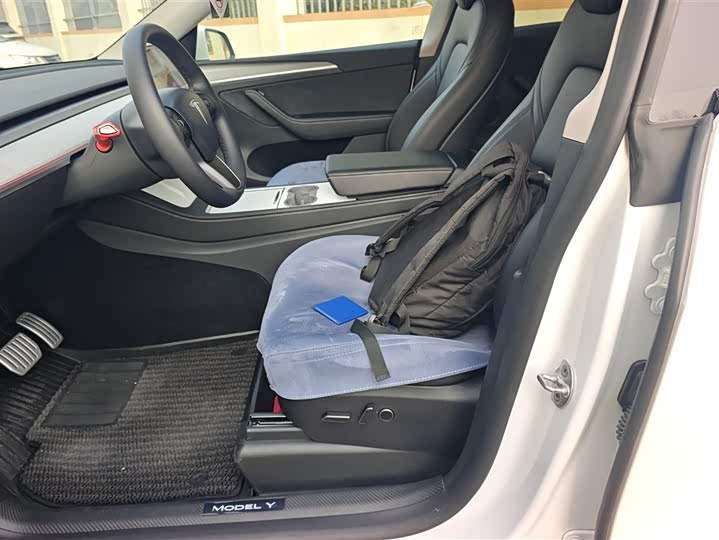 Фото 9 - Tesla Model Y