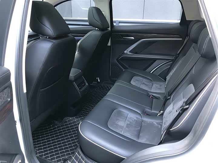 Фото 9 - Haval H6