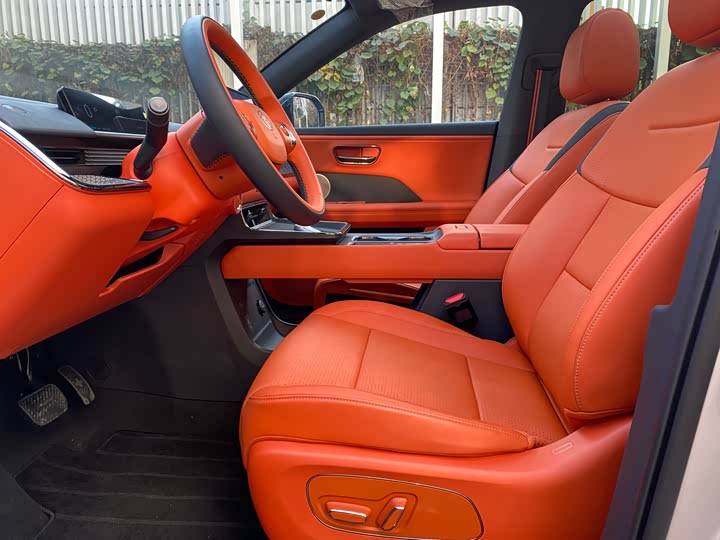 Фото 8 - Toyota bZ3X