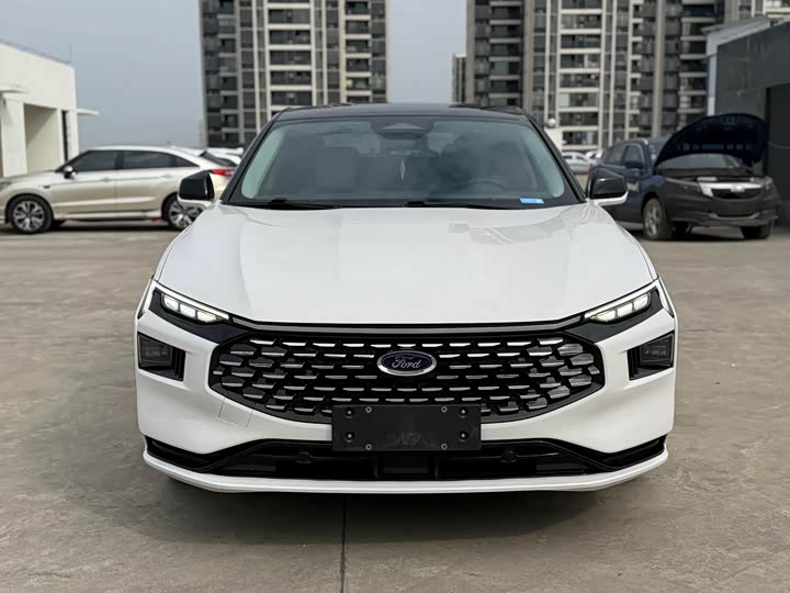 Фото 2 - Ford Mondeo