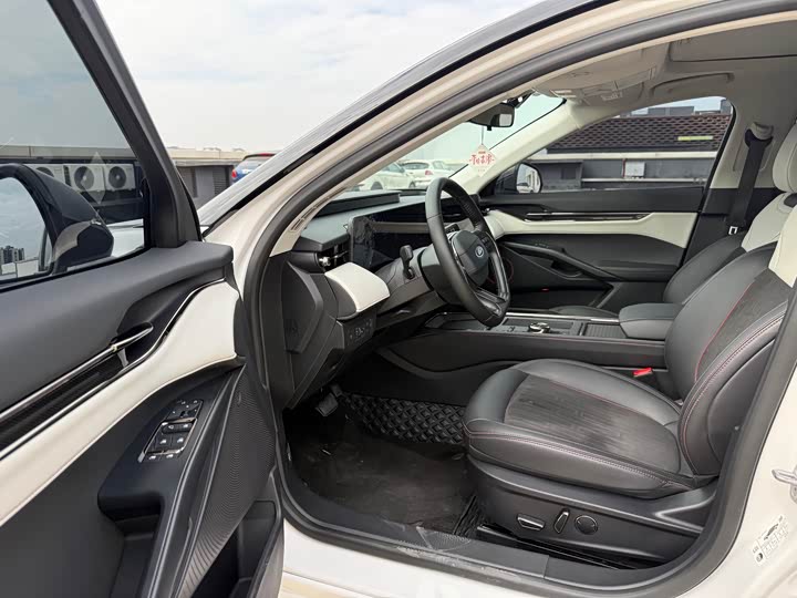 Фото 4 - Ford Mondeo