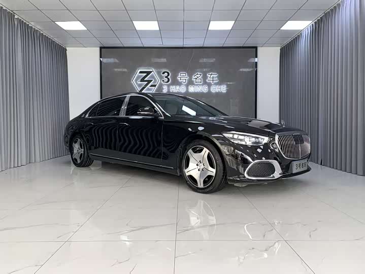 Фото 3 - Mercedes-Benz Maybach S-Class