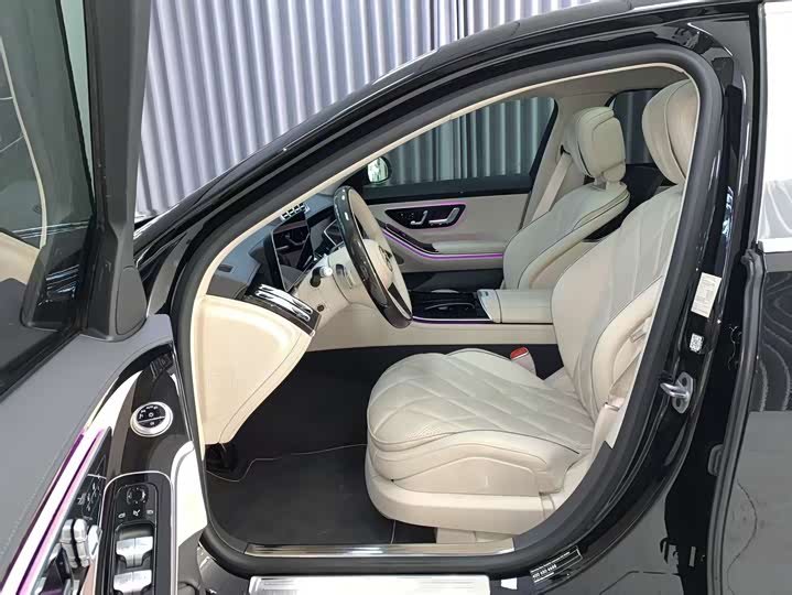 Фото 7 - Mercedes-Benz Maybach S-Class