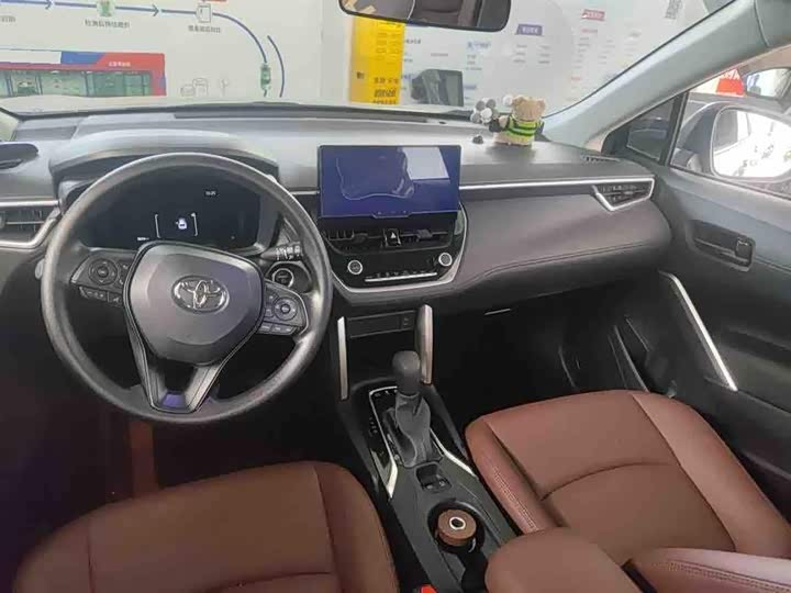 Фото 5 - Toyota Corolla Cross