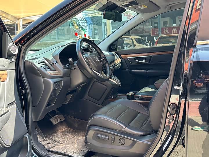 Фото 4 - Honda CR-V