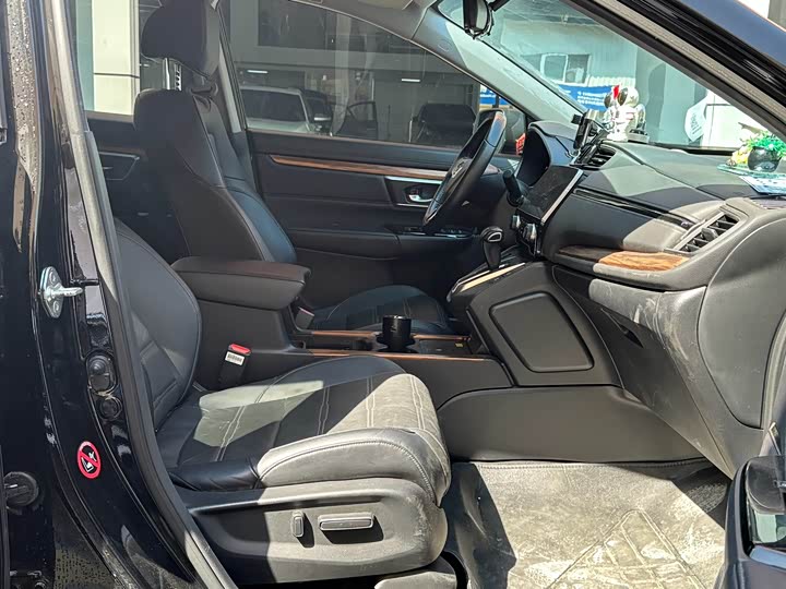 Фото 7 - Honda CR-V