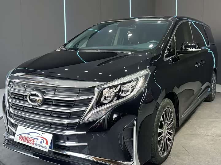 Фото 1 - GAC Trumpchi M8