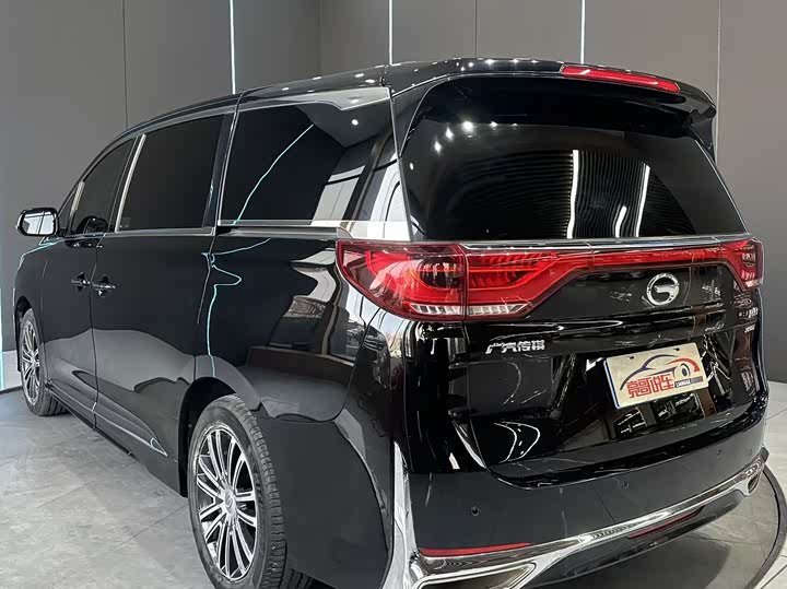 Фото 8 - GAC Trumpchi M8