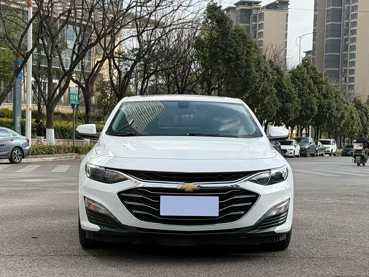 Фото 2 - Chevrolet Malibu XL
